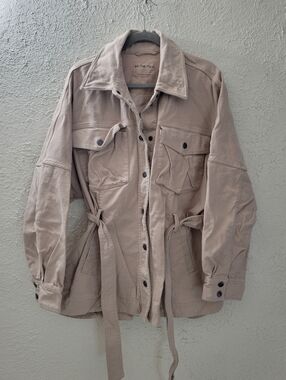 We The Free People Sz L Tan Jacket Coat Button Snap Waist Tie Loose Relaxed Fit